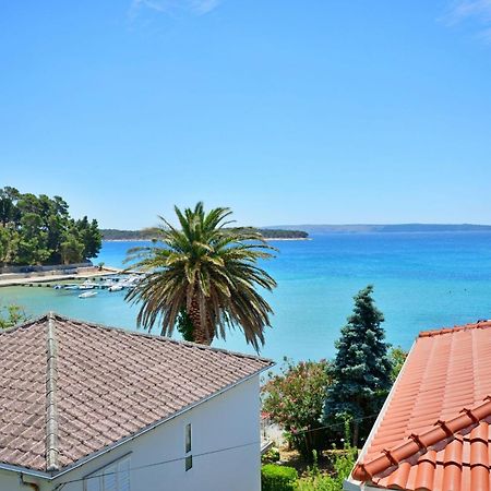 Apartment Dubravka Banjol Bagian luar foto