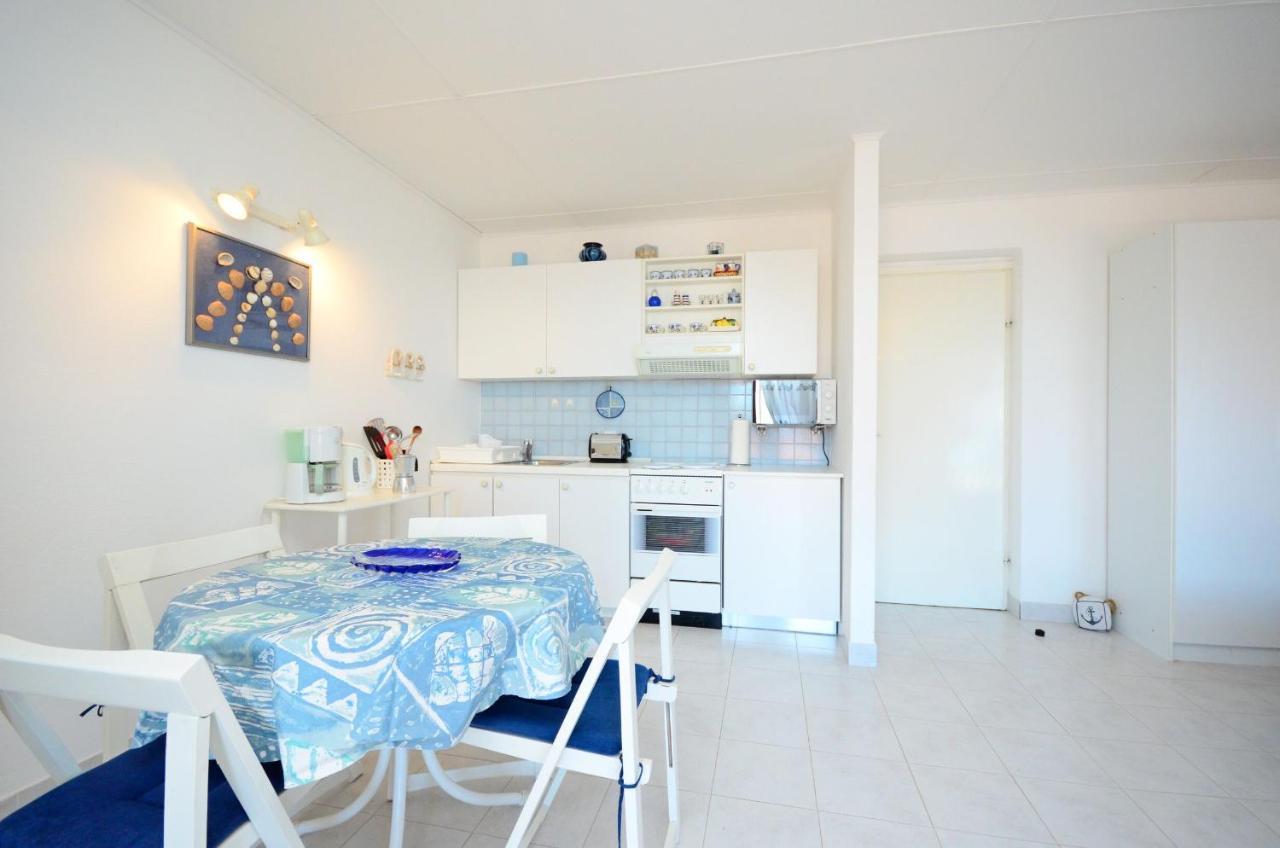 Apartment Dubravka Banjol Bagian luar foto